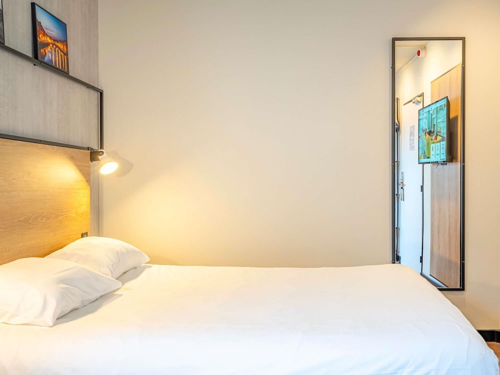 Standard, Double Bed, Accessible, Ibis Bayonne Centre 3/4