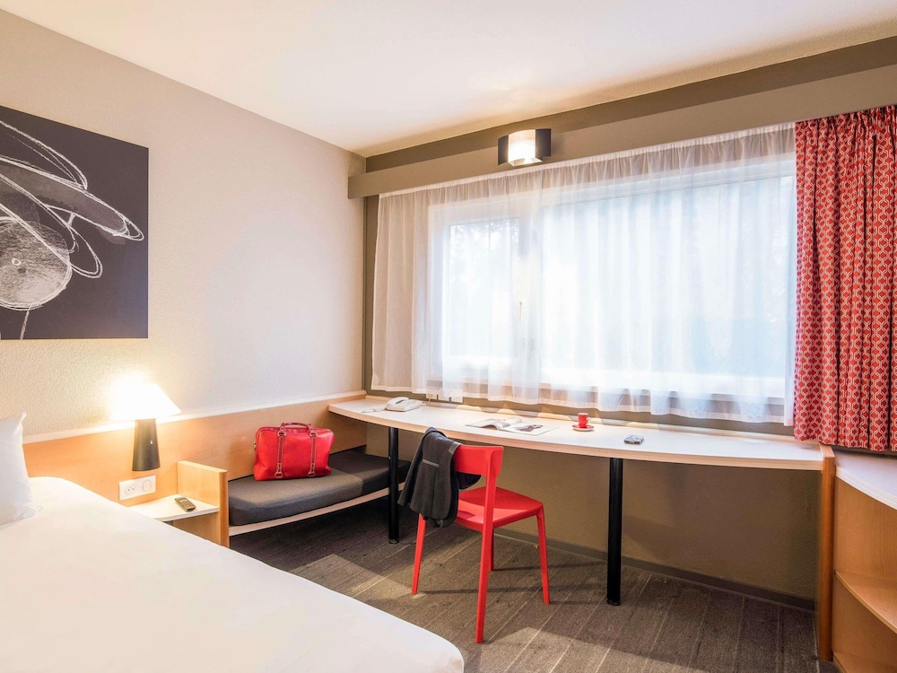 Ibis Metz Woippy 28/48