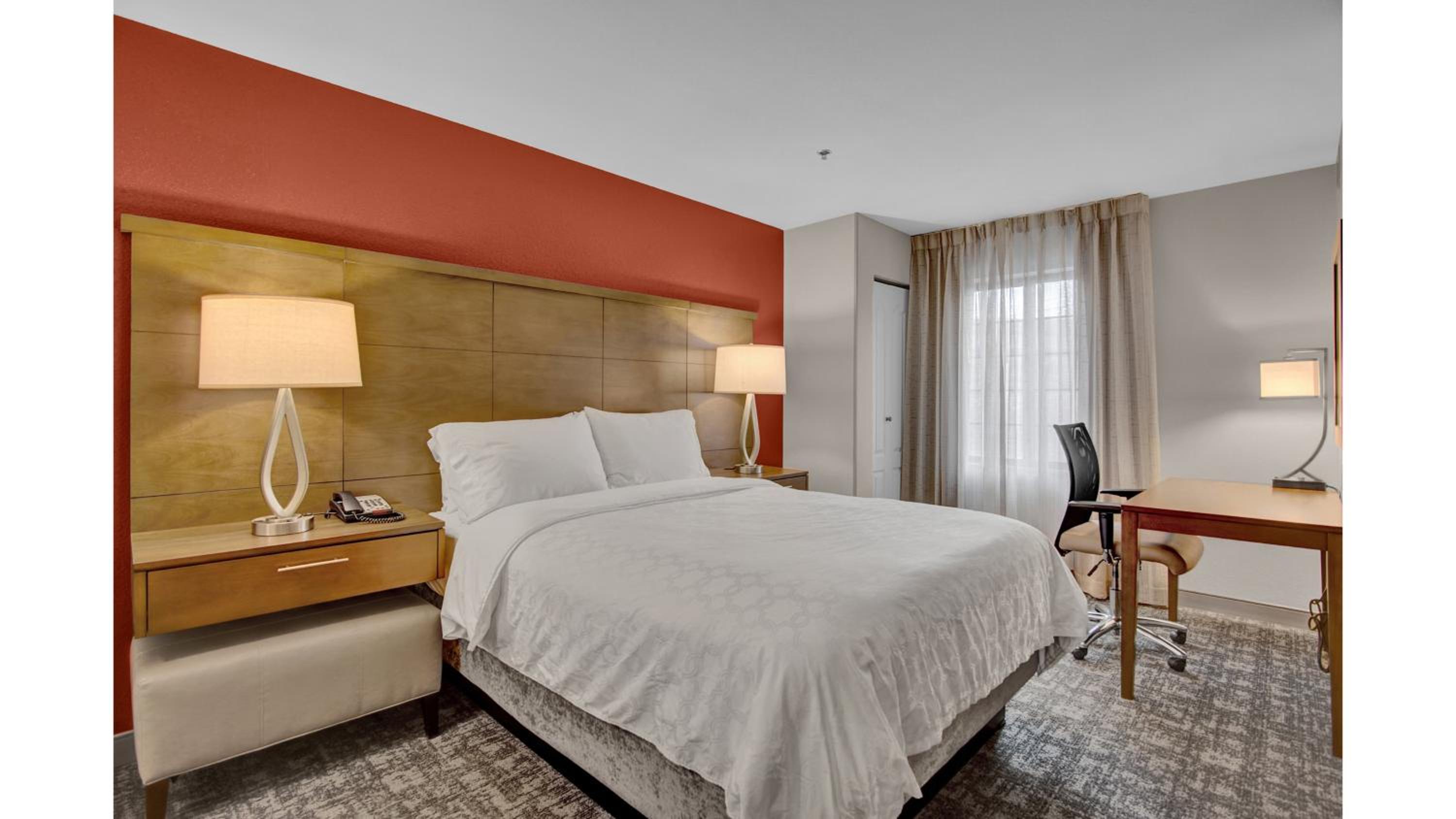 جناح بسرير كينج بغرفتي نوم لذوي الإعاقة، Staybridge Suites Salt Lake-West Valley City 9/10