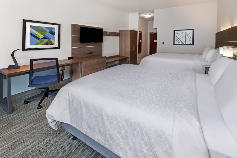 Holiday Inn Express Hotel & Suites Shreveport - West 14/68