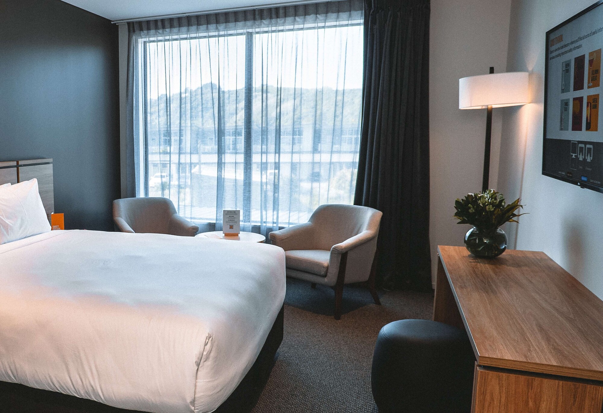 Room, King Bed, Accessible, Sudima Kaikoura 3/4