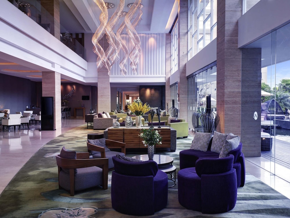 Grand Mercure Bandung Setiabudi 45/71