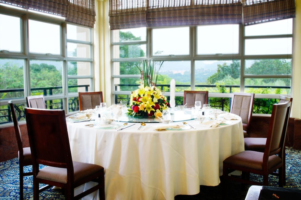 Hillview Golf Resort Dongguan 42/56
