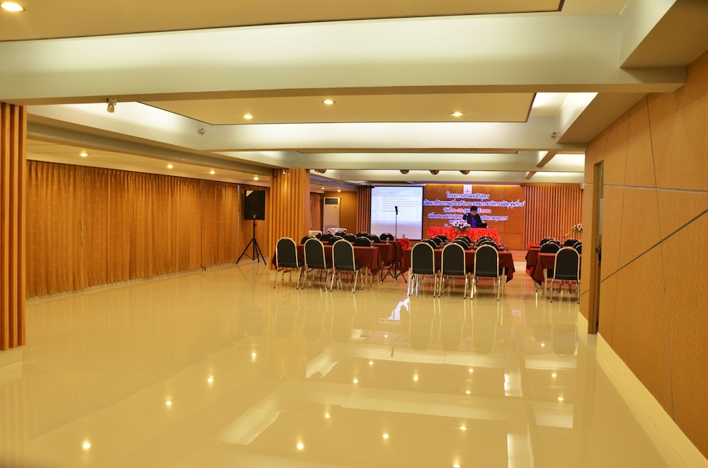Friendlytel Hotel 6/48