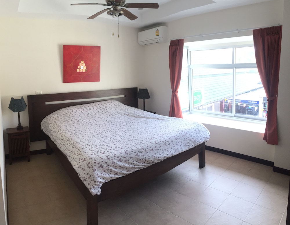 Merlin Plaza Apartments 15/42