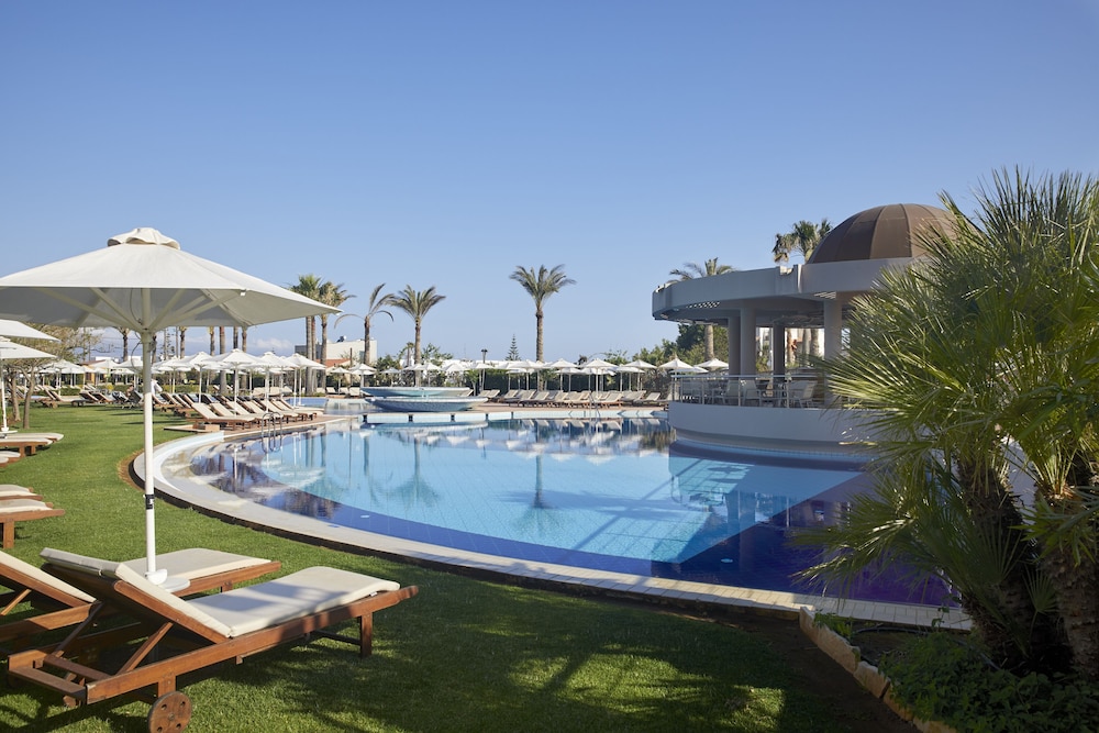 Minoa Palace Resort 62/68