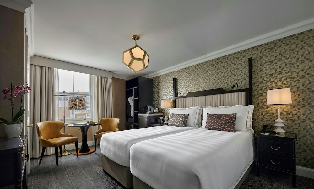 BLOOMSBURY, TWIN BEDS