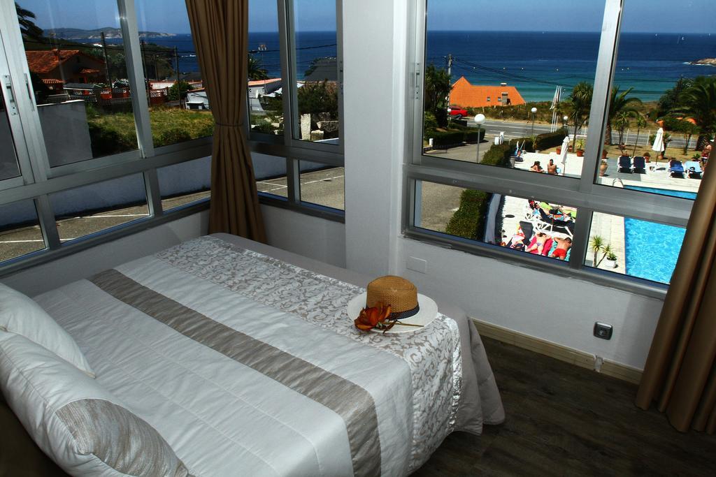 HOTEL MAROLA 6/22