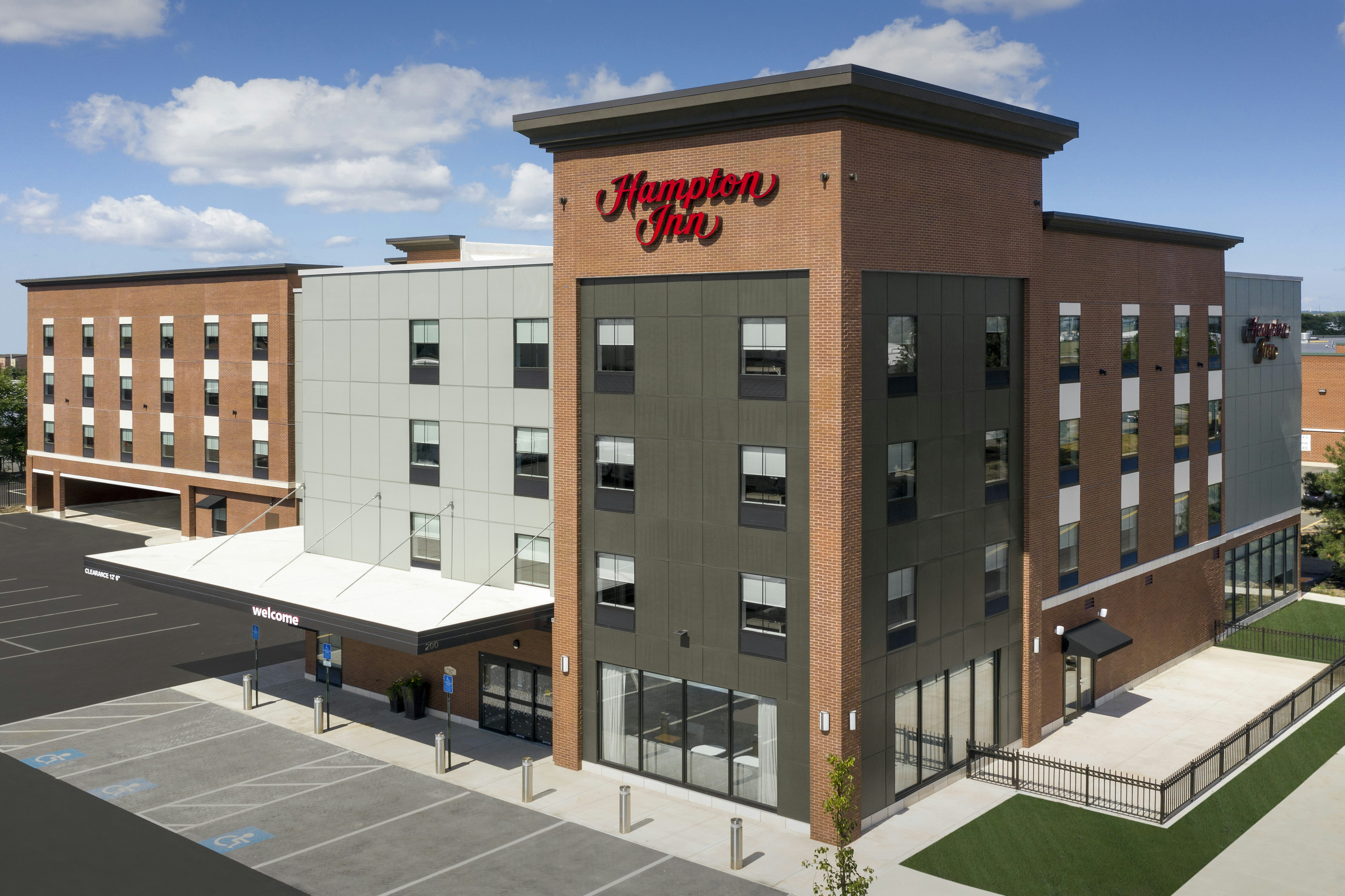 Hampton Inn Boston Logan Airport Chelsea in CHELSEA - MA