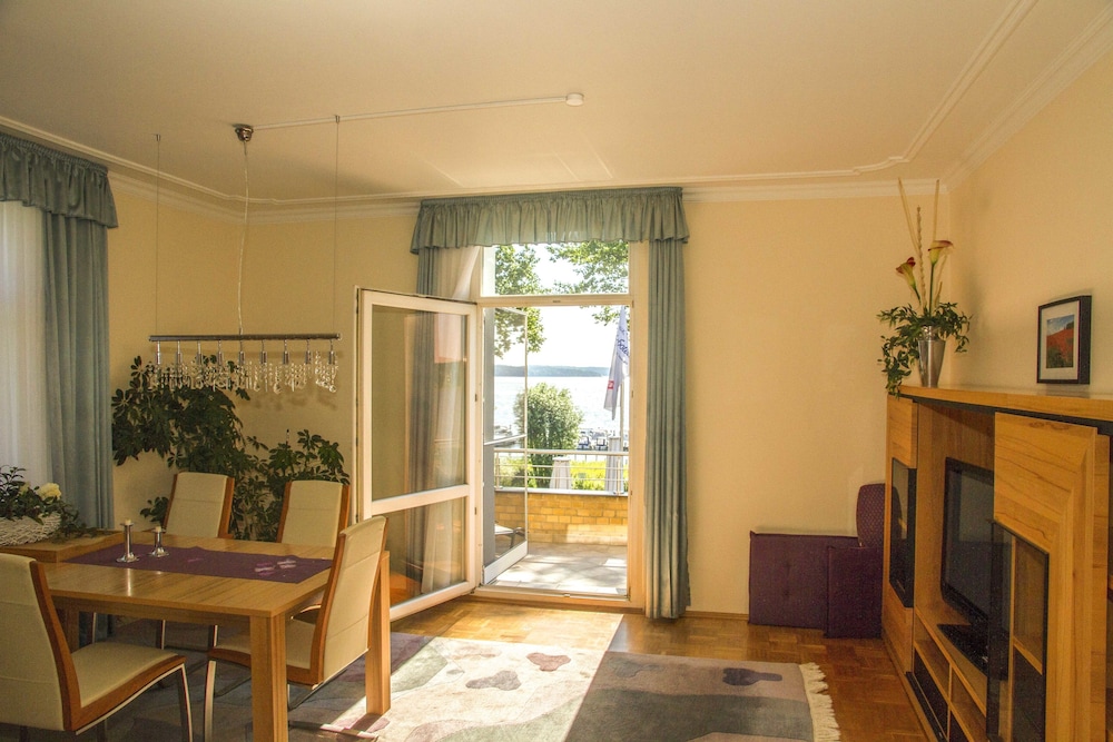 FALK SEEHOTEL PLAU AM SEE 29/50