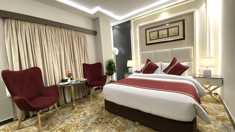 Best Western Plus Grand Hotel Multan 21/61