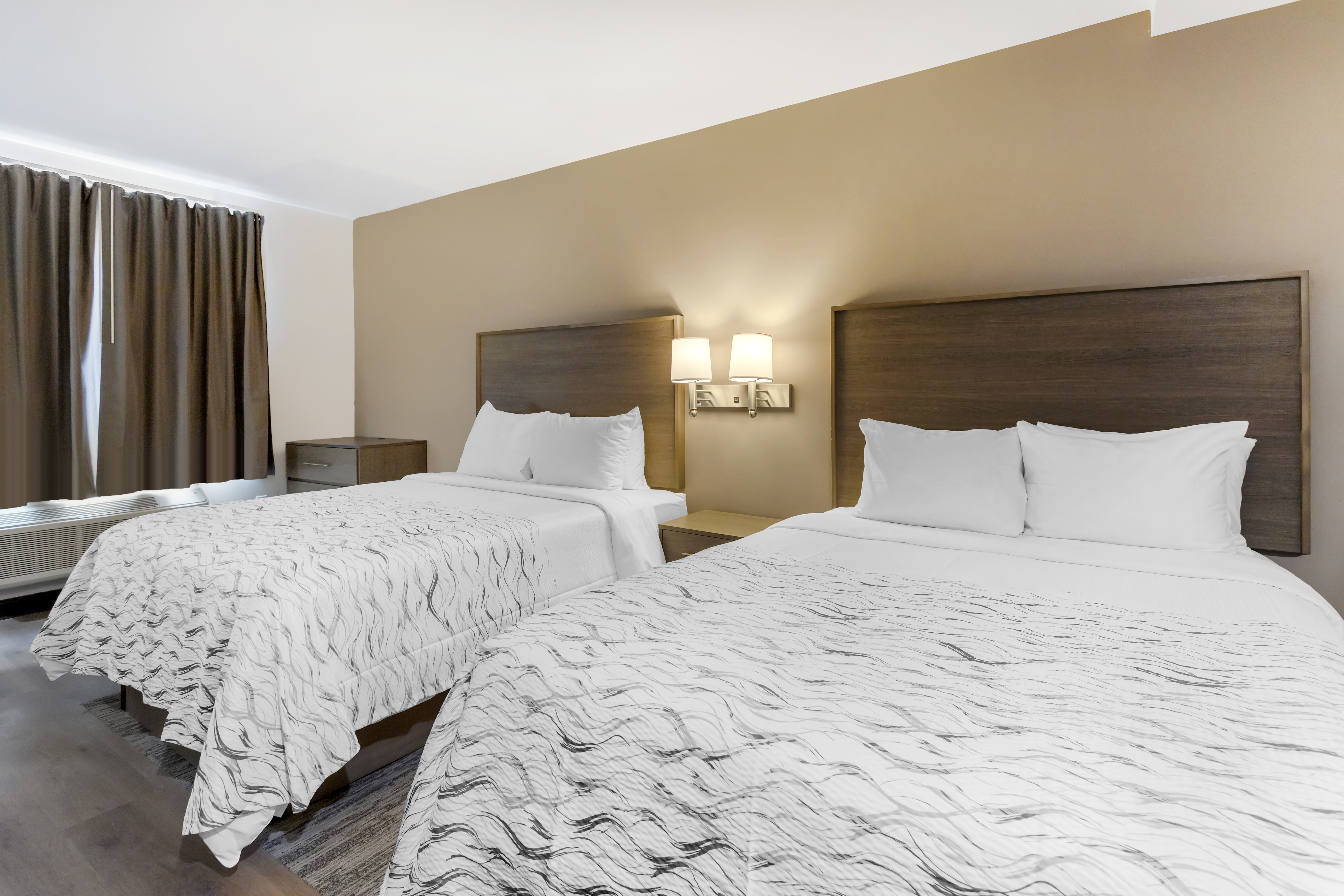 DELUXE, 2 QUEEN BEDS