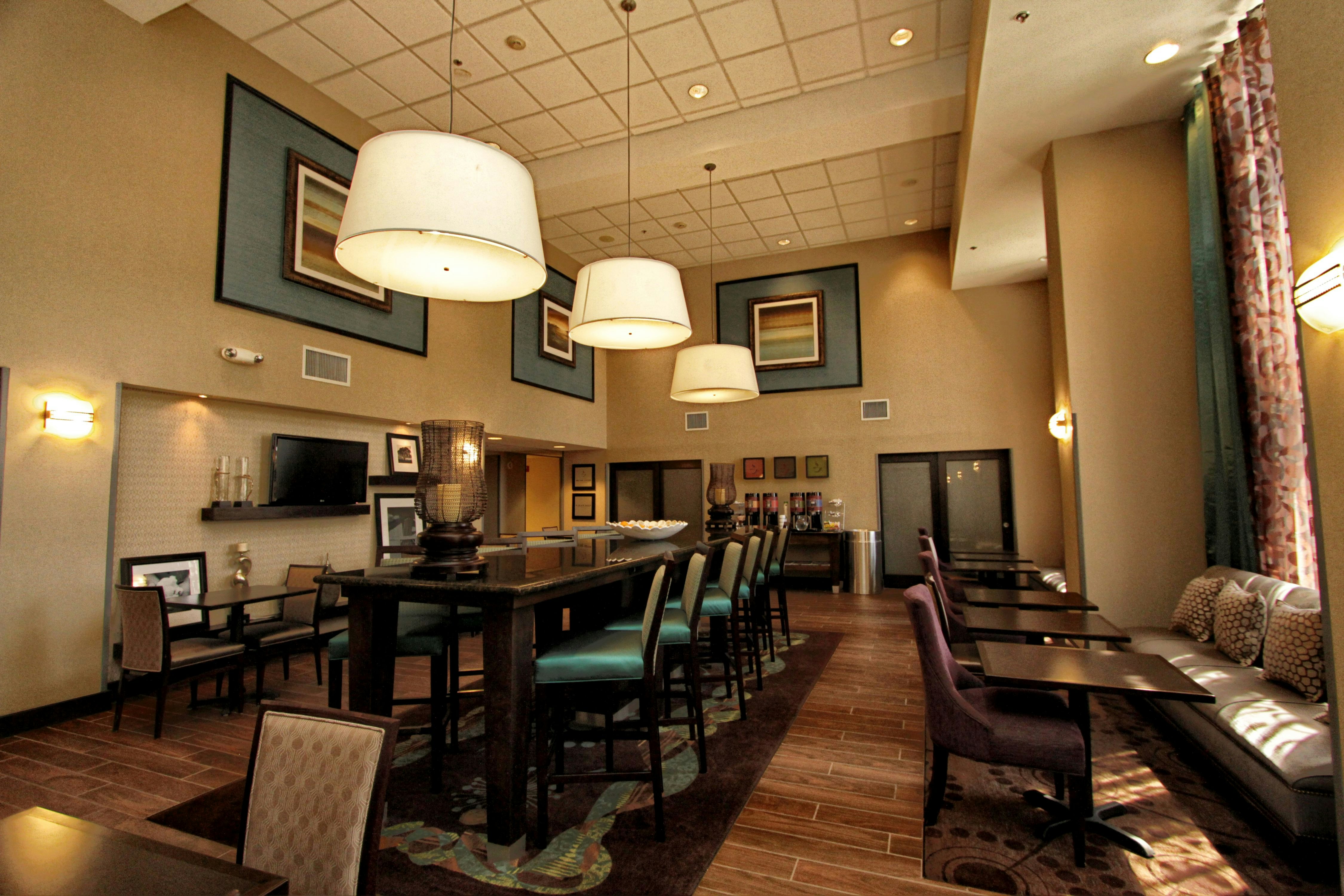 Hampton Inn & Suites Bluffton-Sun City 29/43