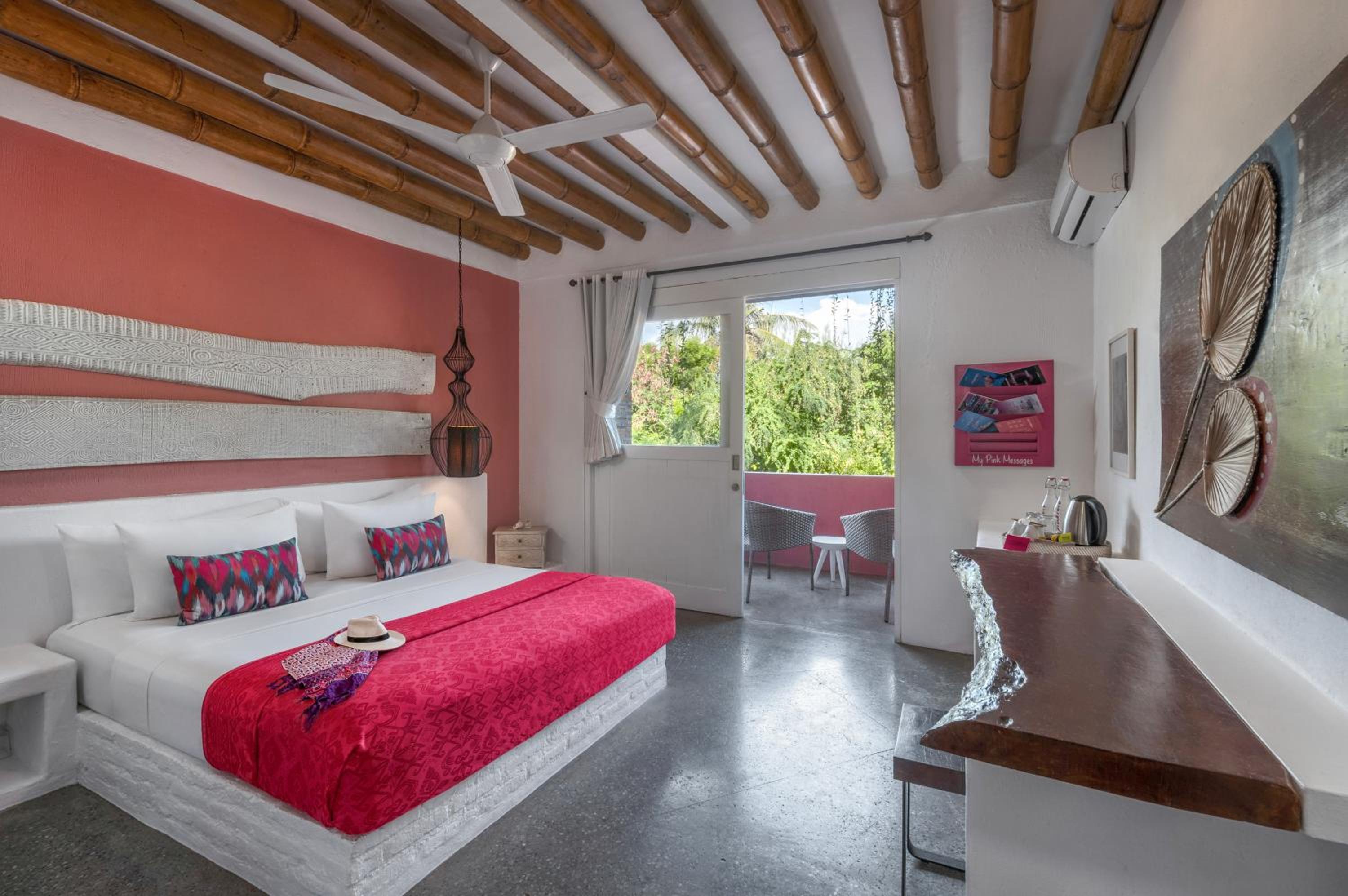 Cocoon, Double Bed