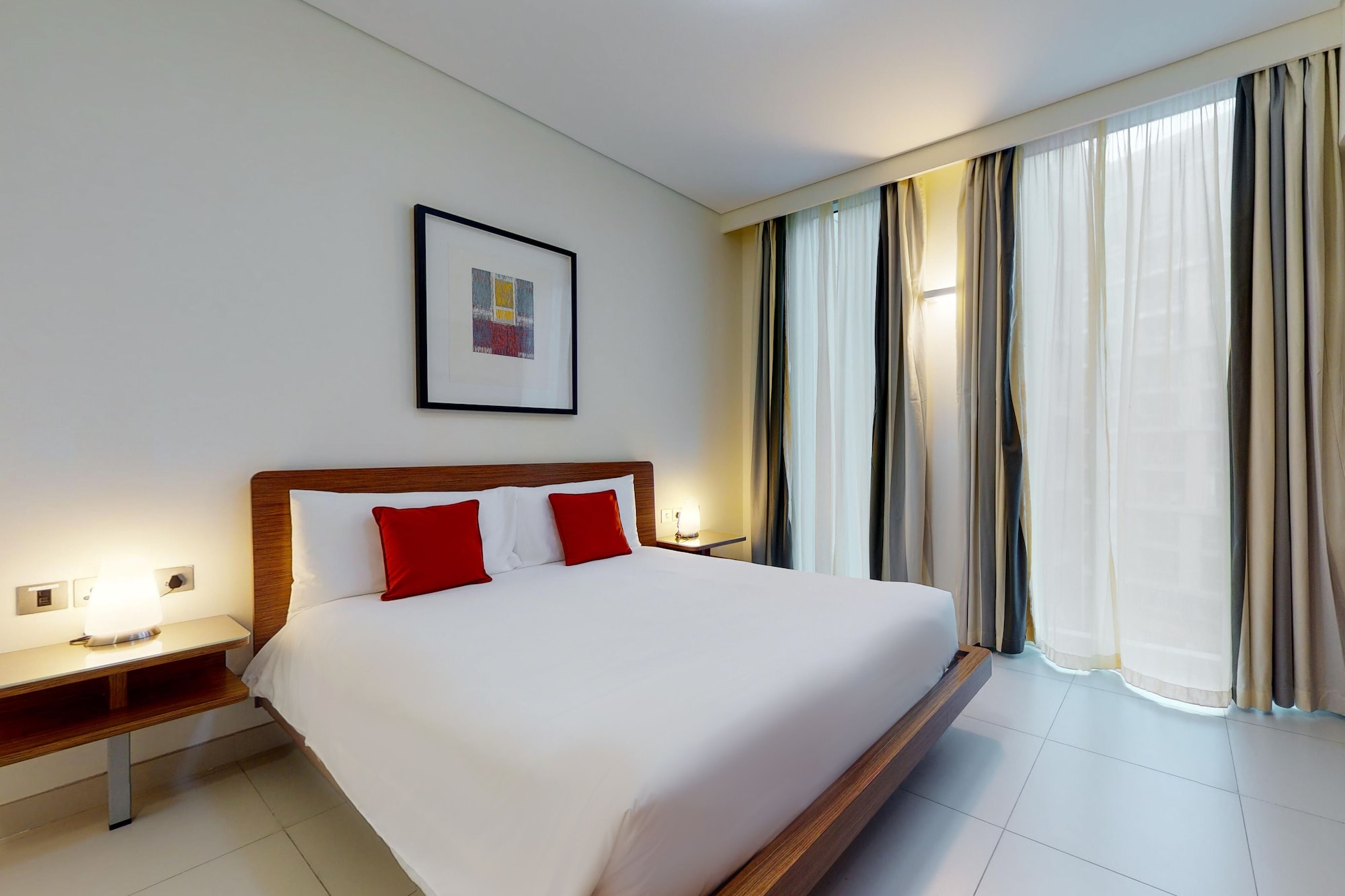 2 BEDROOMS