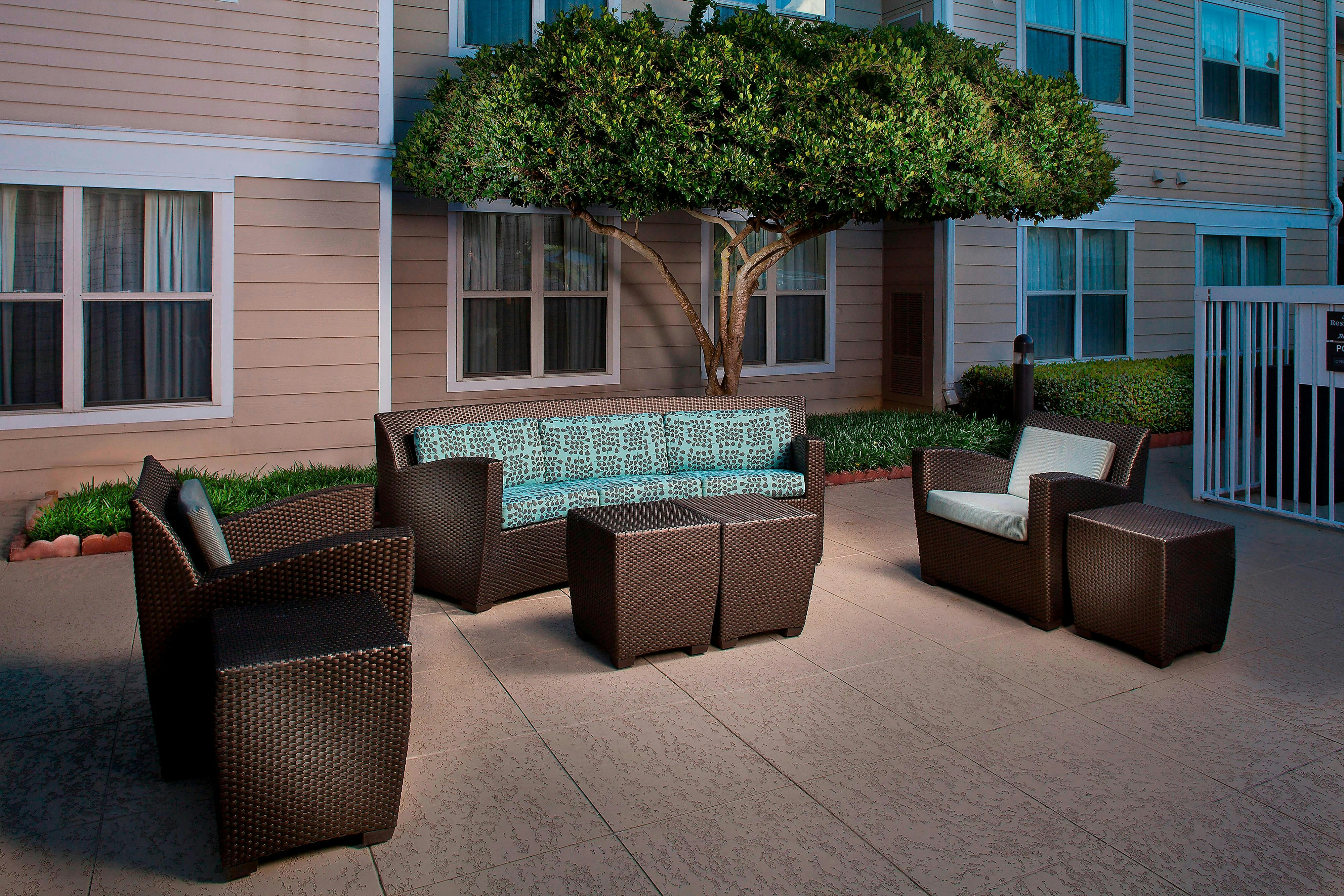 Residence Inn Baton Rouge Siegen Lane 7/12
