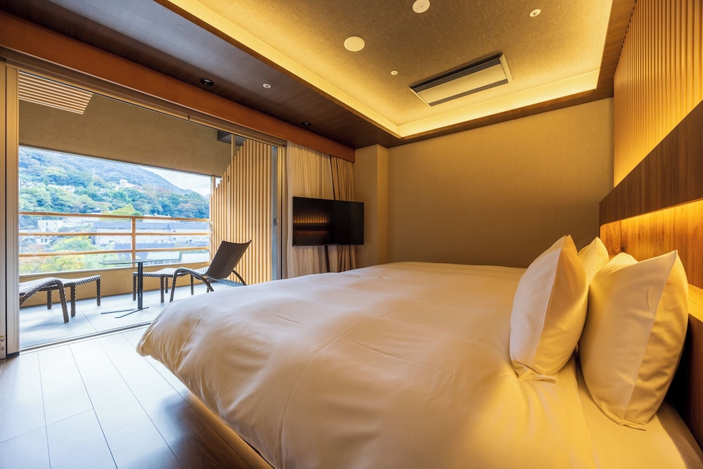 Japanese Western, Special, 4 Futon Beds, River View, Outdoor Bath