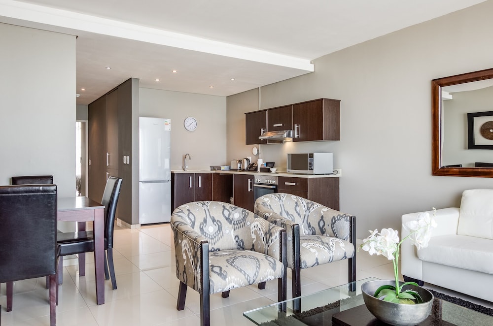 Infinity Self-Catering Apartments 36/50