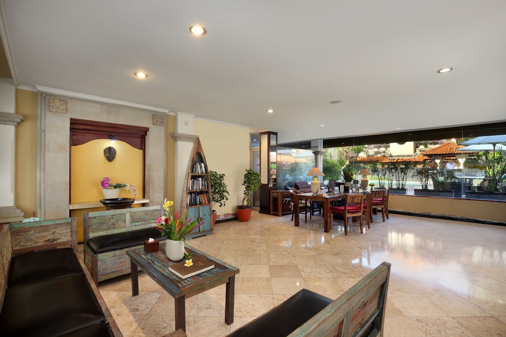 Royal Hotel and Villa Bali 26/48