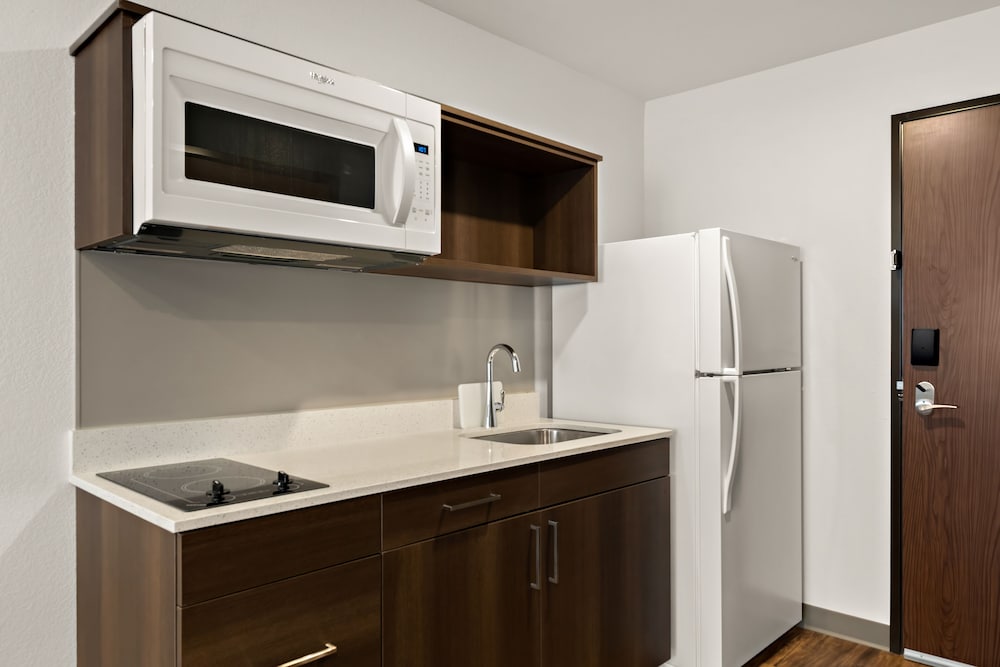 WoodSpring Suites Fort Collins 26/29