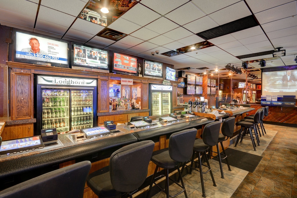 Longhorn Casino & Hotel 22/42