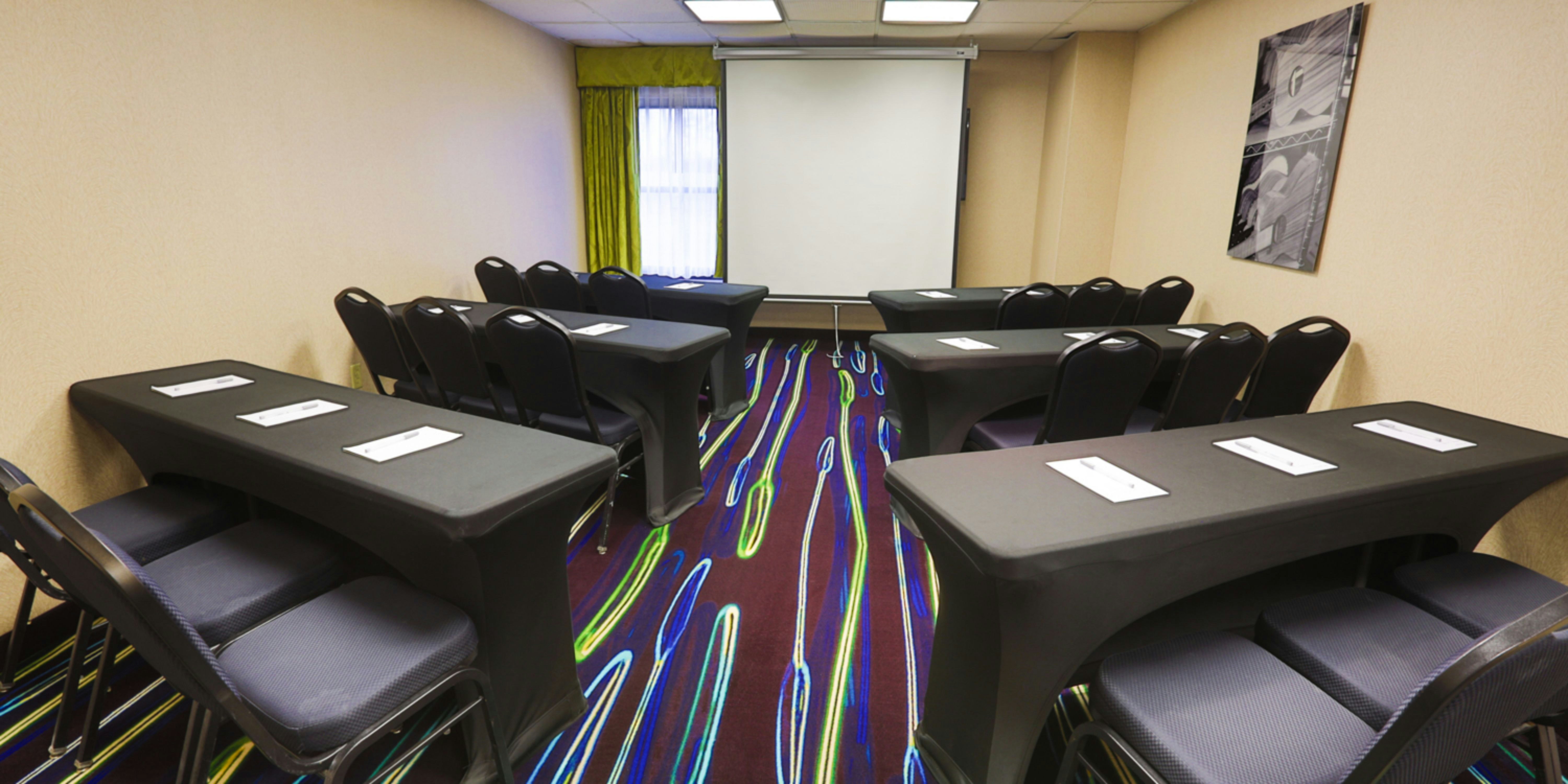 Hampton Inn & Suites Nashville-Airport 66/75
