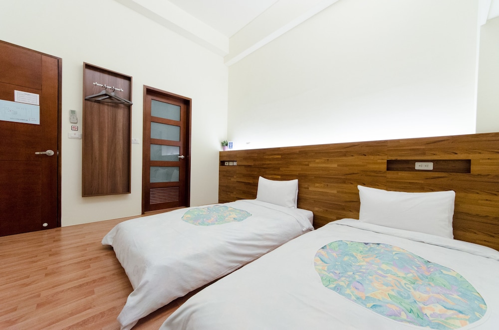 JAPANESE, STANDARD, TWIN BEDS