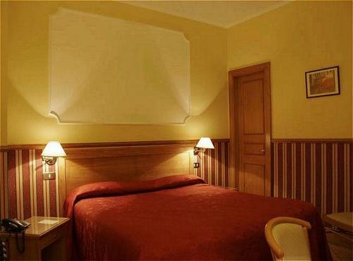 Hotel Leopardi 31/50