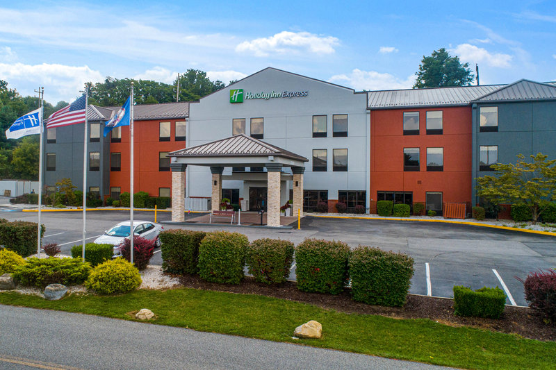Holiday Inn Express Dublin 4/50