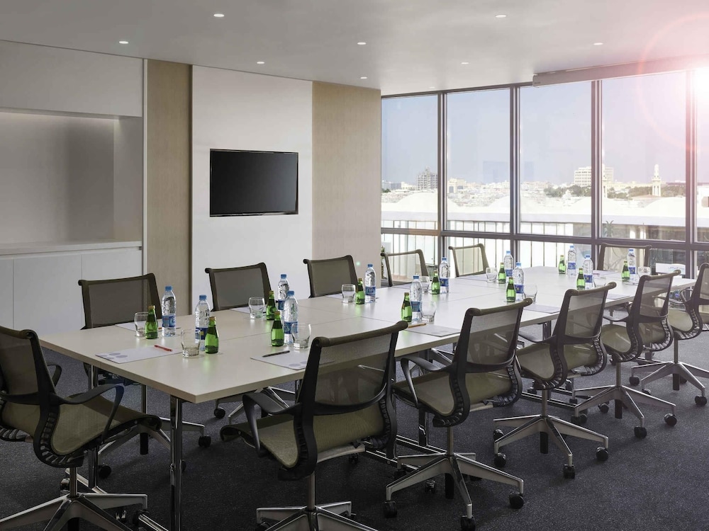 نوفوتيل جدة(Novotel Jeddah Tahlia) 68/75