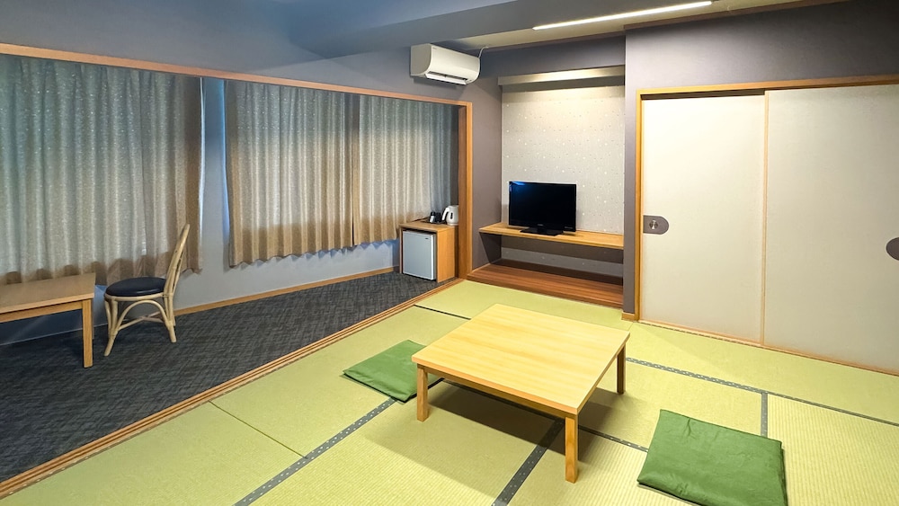 Ooedo Onsen Monogatari Premium Toba Saichoraku 64/73