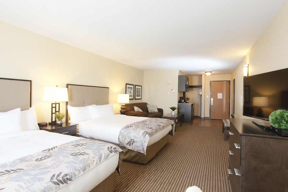 Pomeroy Inn Suites At Olds 19/59