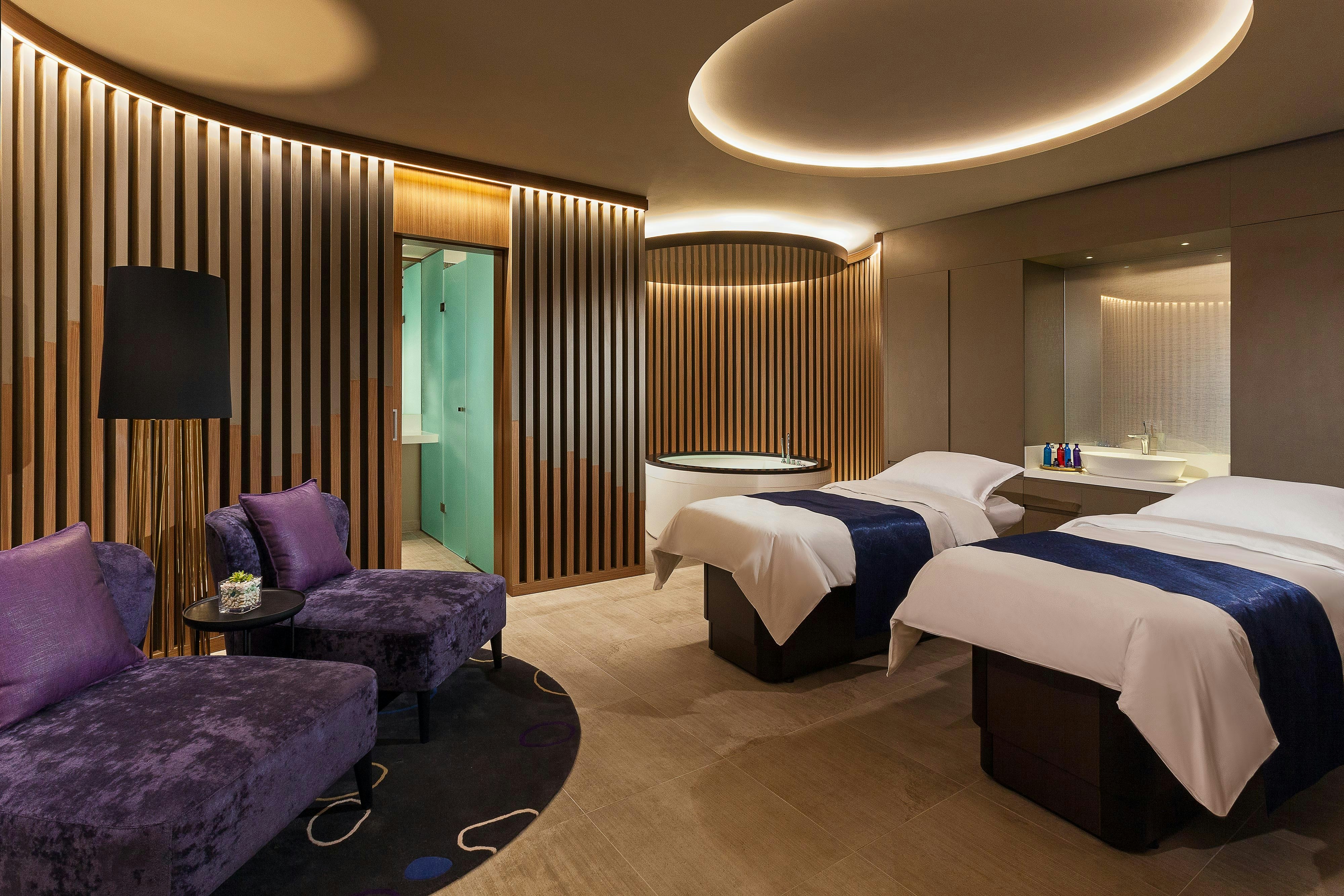 Sheraton Grand Tbilisi Metechi Palace 14/88