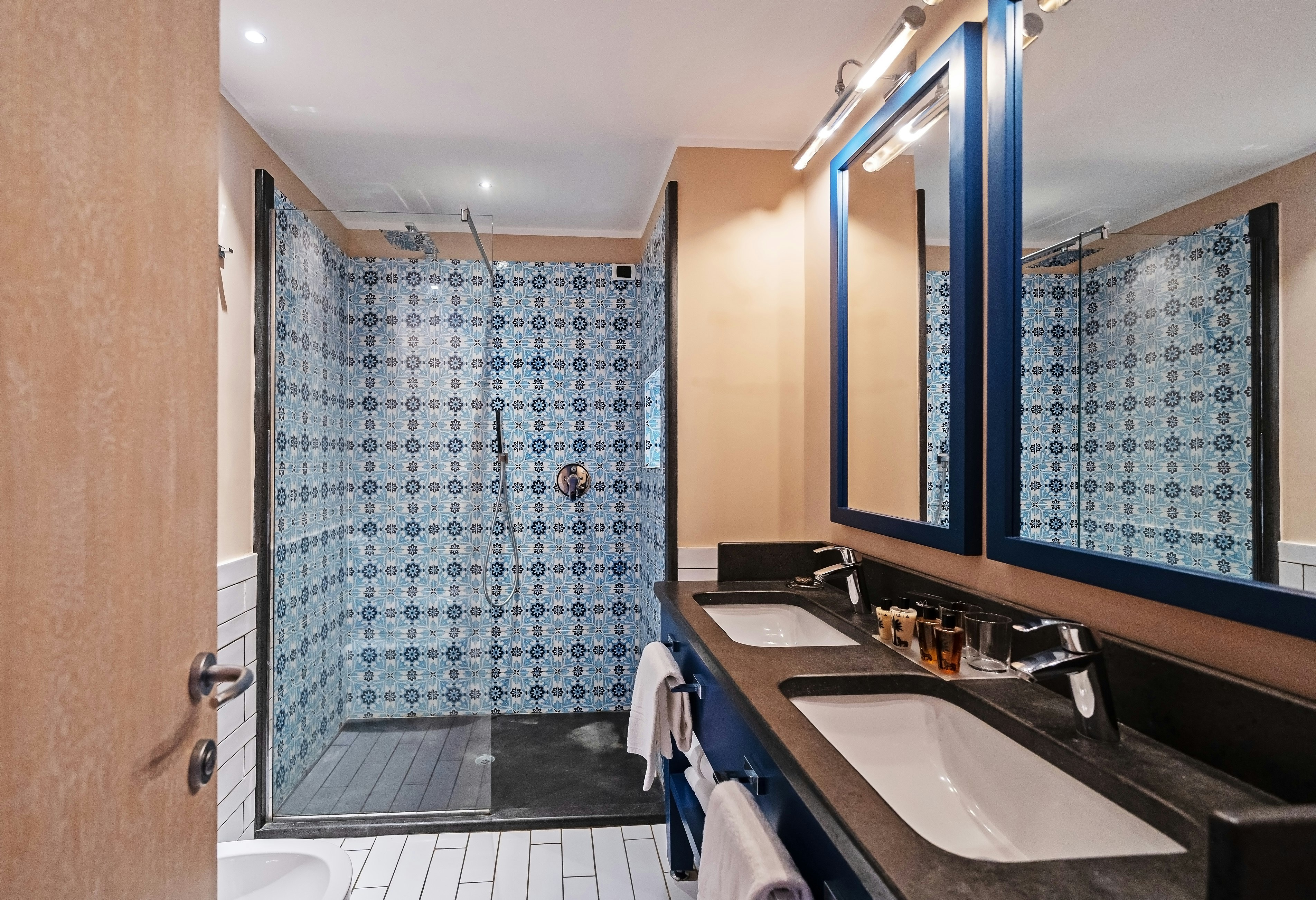 Therasia Resort Sea And Spa 100/100