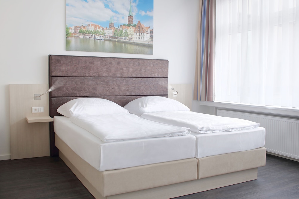 Viva Hotel Lubeck 22/45
