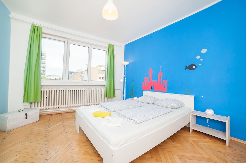 Patio Hostel 8/50
