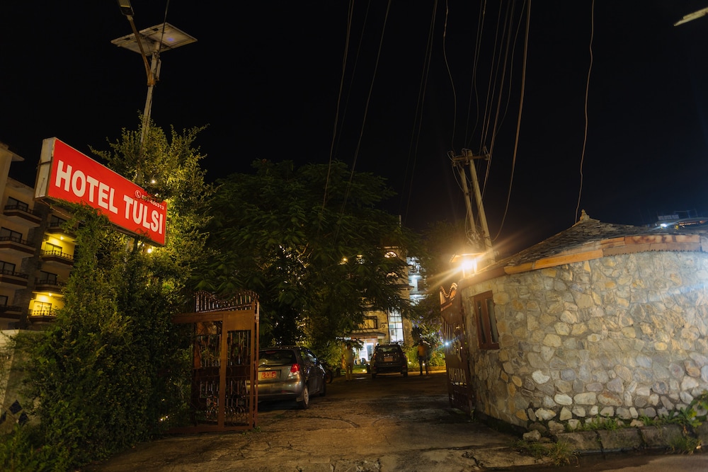 Hotel Tulsi 42/50