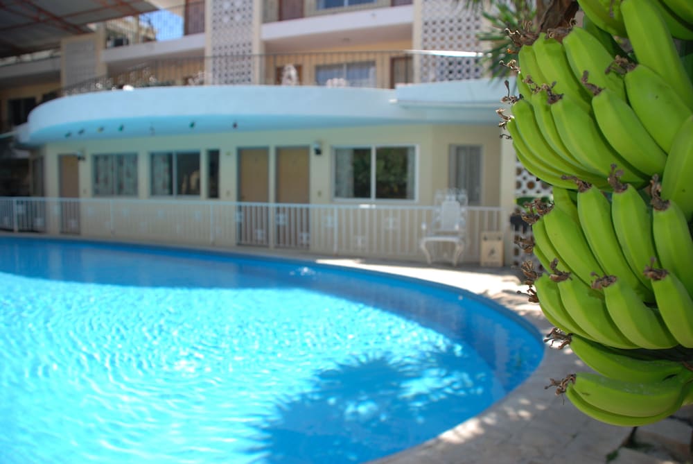 SUITE HOTEL MARIA DE LA LUZ 4/41
