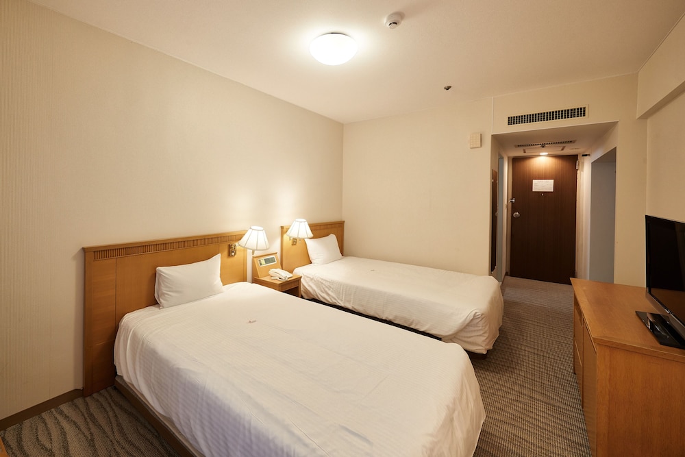 Pacific Hotel Okinawa 37/72