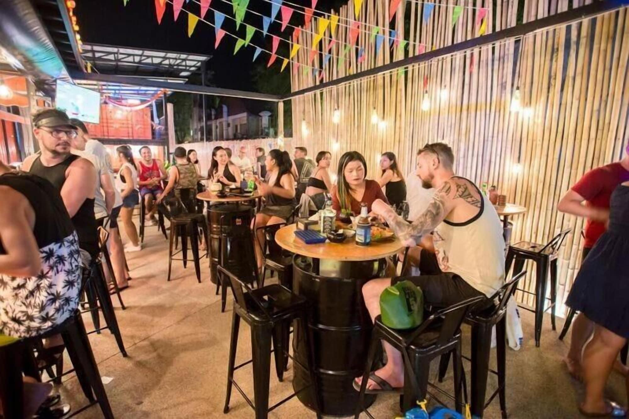 U Box Hostel 37/41