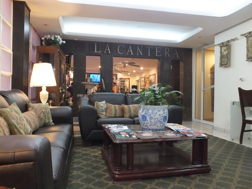 Hotel Rincón Real Suites 27/48
