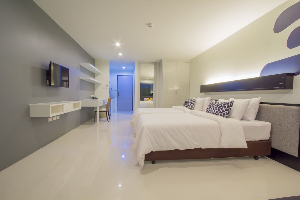 Baba House Phuket 30/58