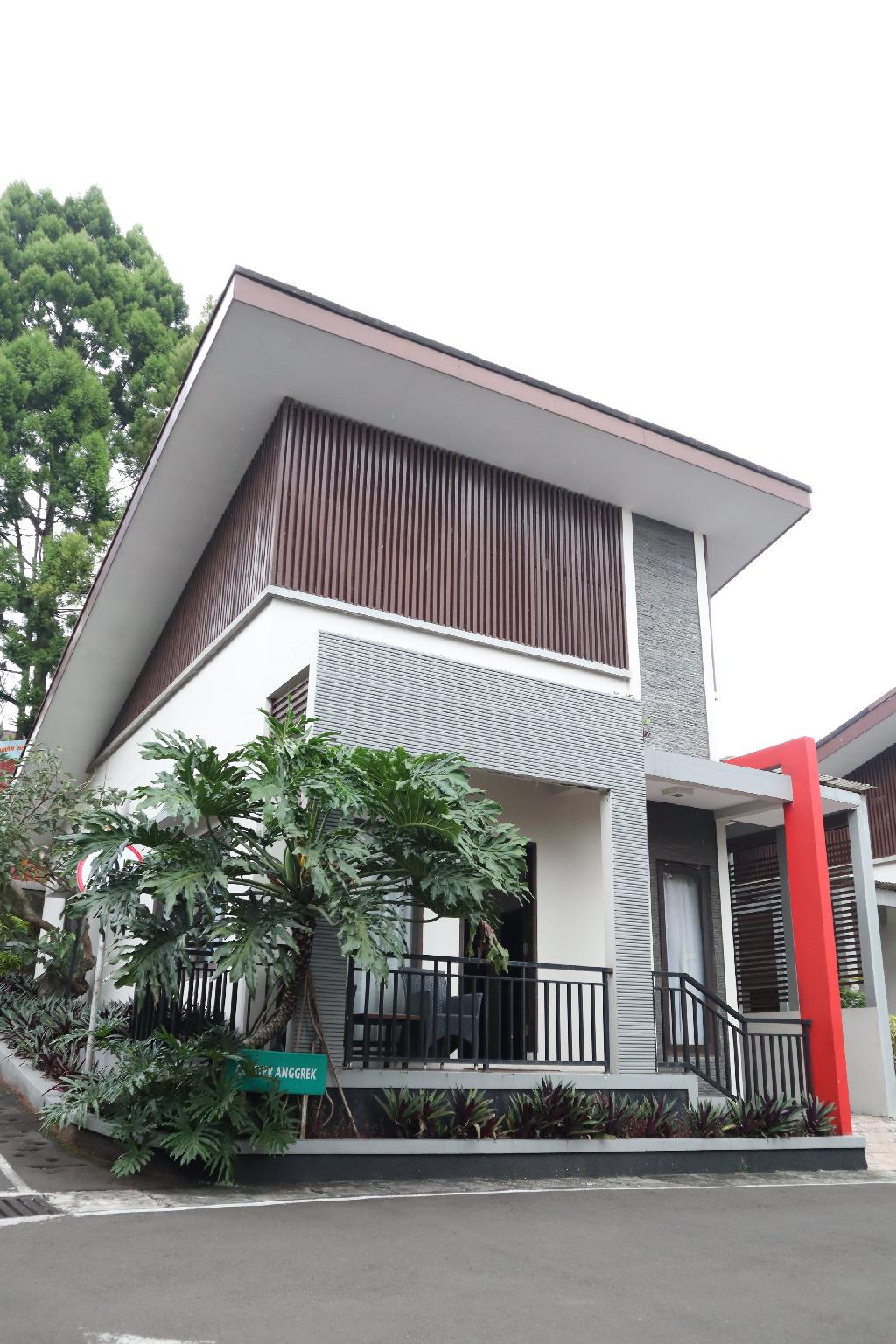 Grand Ussu Hotel And Convention 1/59