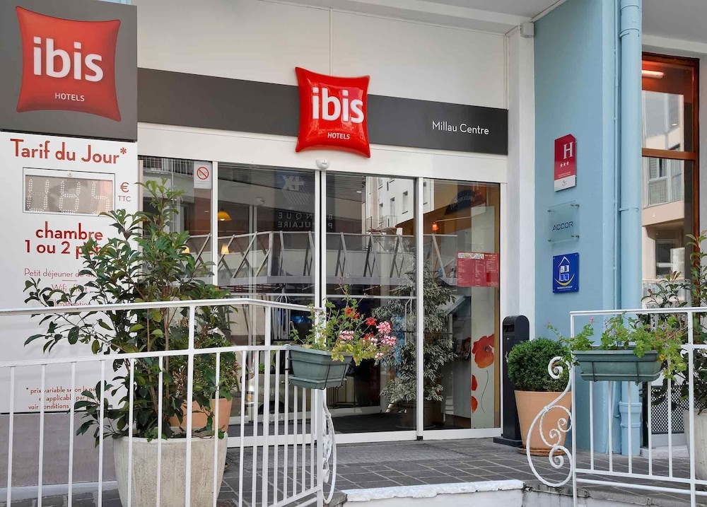 Ibis Millau 1/55