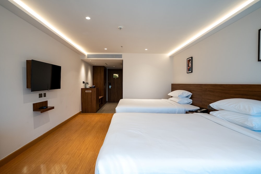 Lilac Hotel, Guruvayur 17/49
