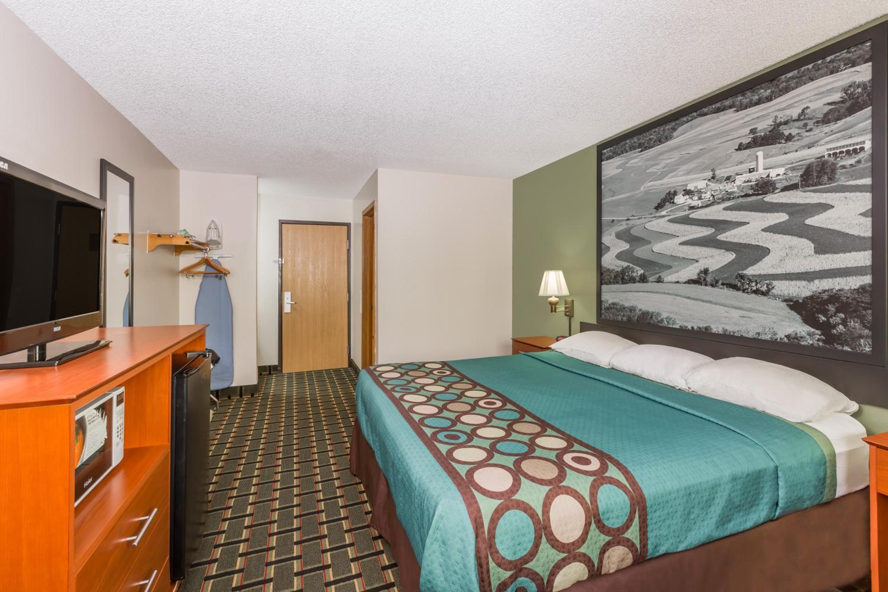 Room, King Bed, Accessible