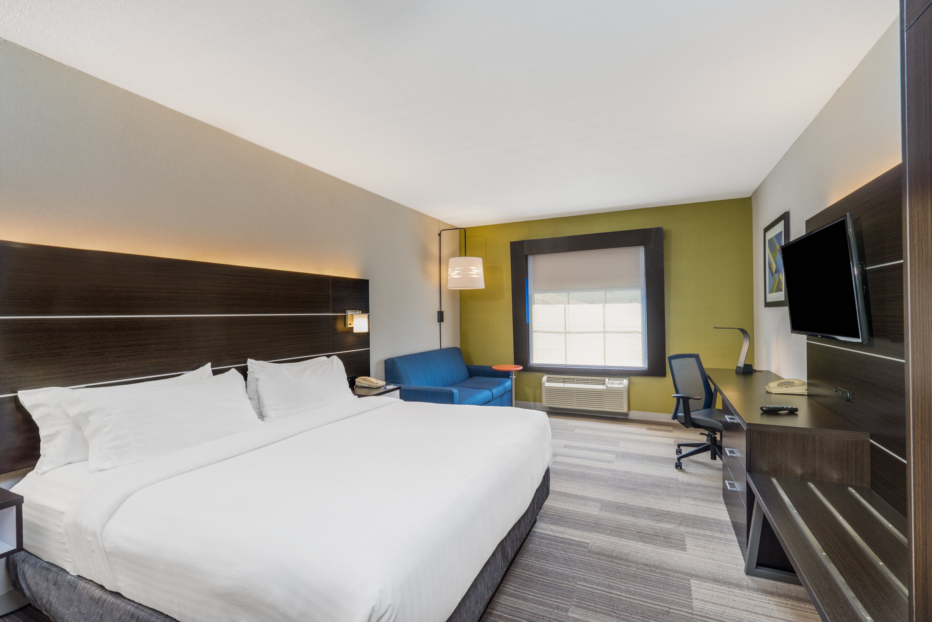 Holiday Inn Express Bloomsburg 19/74