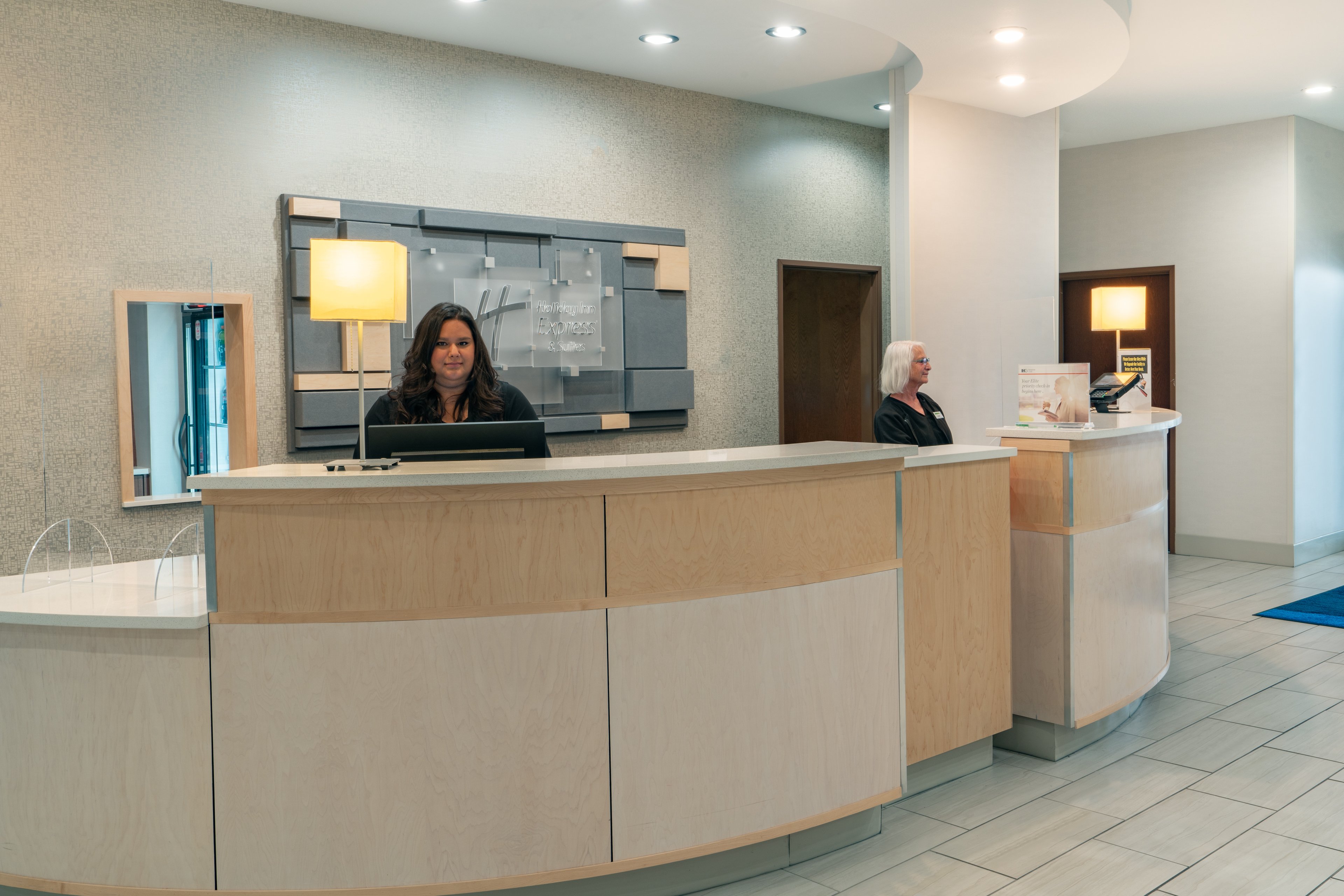 Holiday Inn Express And Suites Trinidad 2/32