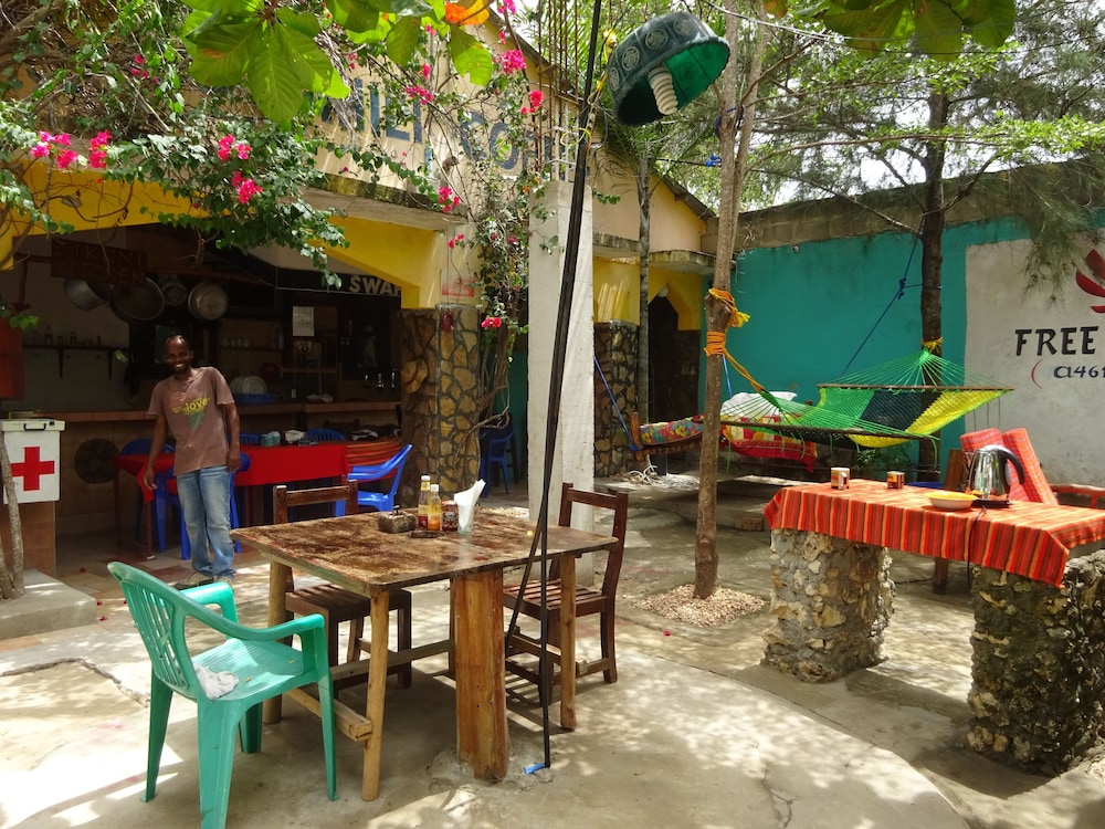 Homeland Swahili Lodge 31/34