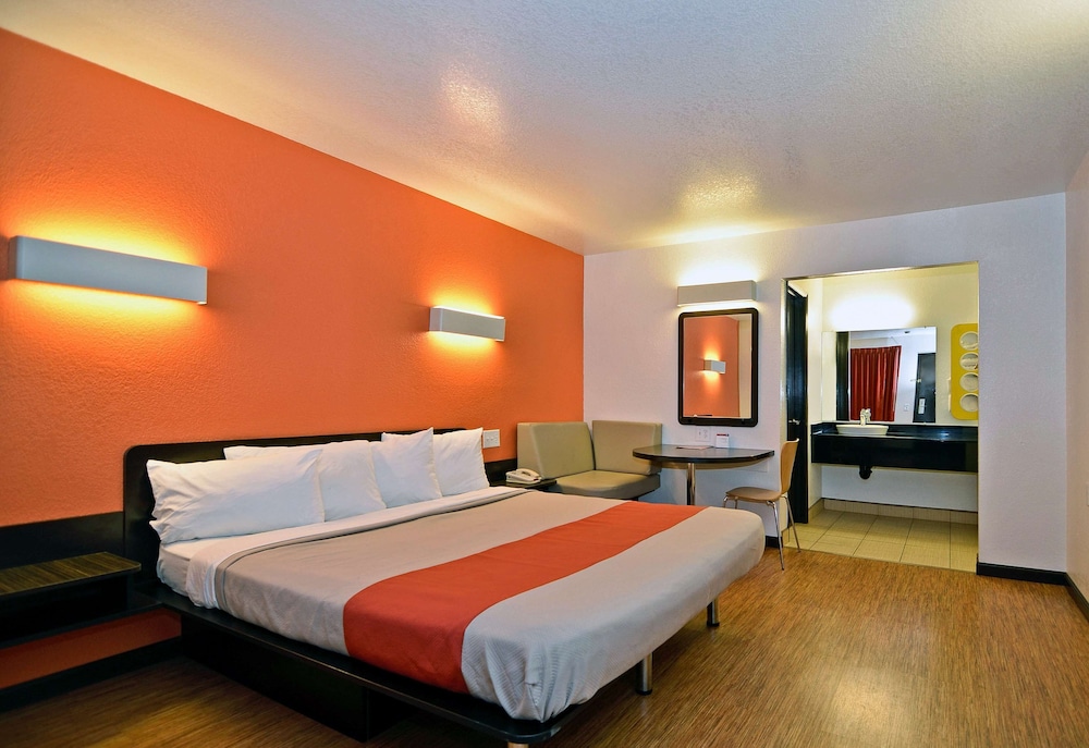 Motel6 Fairfield, CA - Napa Valley 28/40